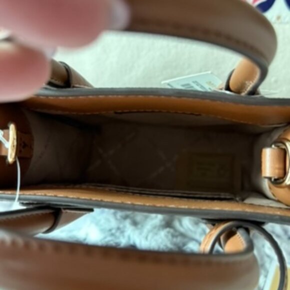 NWT MICHAEL KORS Mercer XS Shopper Crossbody - Picture 5 of 5